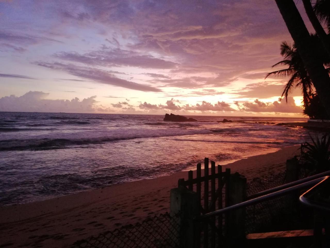 Saku Residence Unawatuna Bagian luar foto